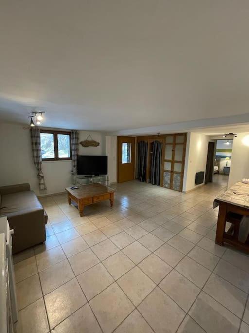 Appartement Paisible Pres Des Pistes De Ski 4 Pers Fontrabiouse Zewnętrze zdjęcie